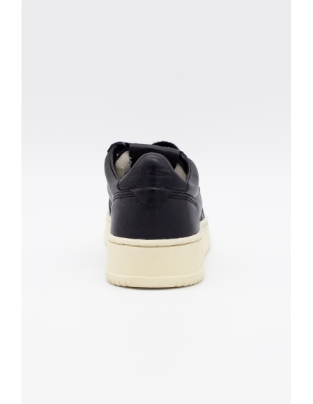 sneakers autry